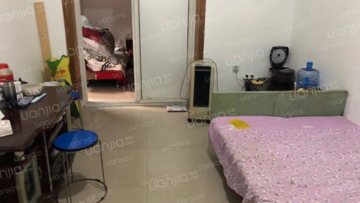 鸿福巷7号二手房实景图