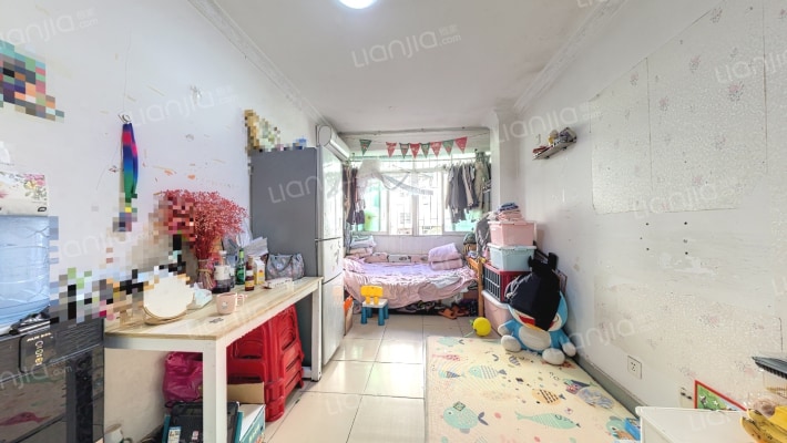 潜龙花园二手房实景图