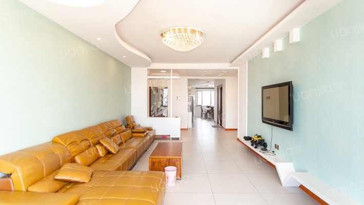 鸿润绿江华府二手房实景图