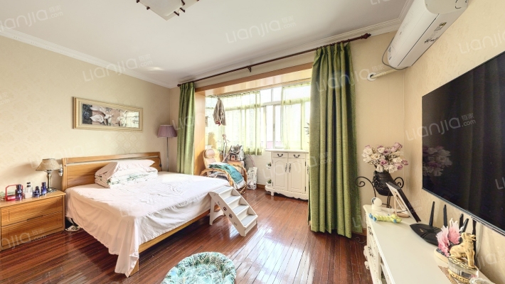 海潮公寓二手房实景图