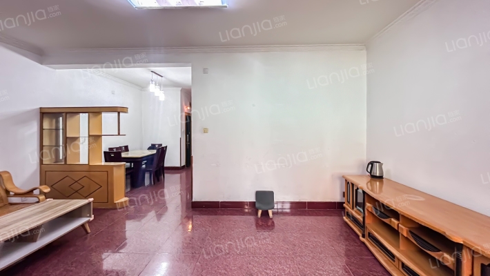 松龙花园二手房实景图