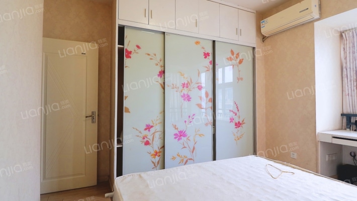 上江北两房出售，精装修价格优惠拎包入住-卧室B