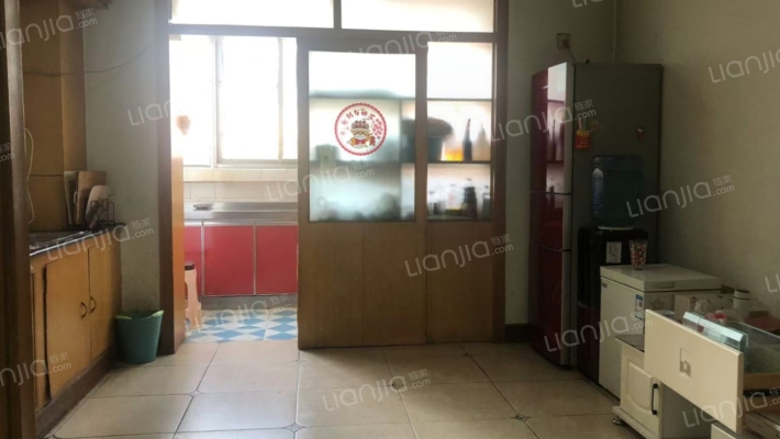 采光充足 交通便利 房主诚意出售-餐厅