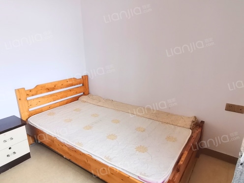 合租·旭日升 4居室 南卧