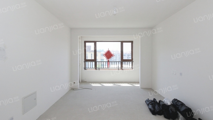 万润首府二手房实景图