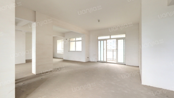 汉口湖畔二手房实景图