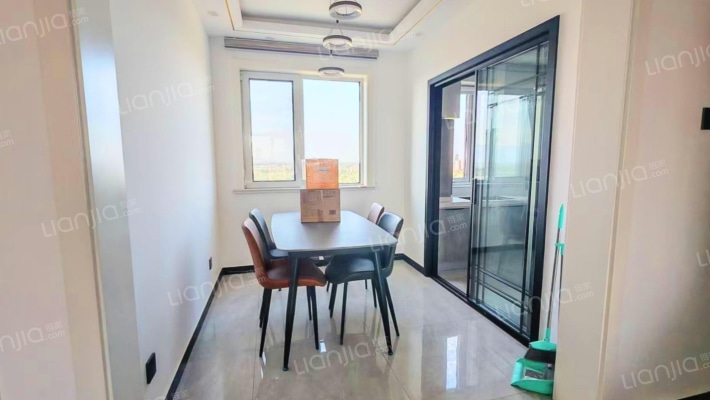 琉璃河三利中和城精装修南北通透两居室-餐厅
