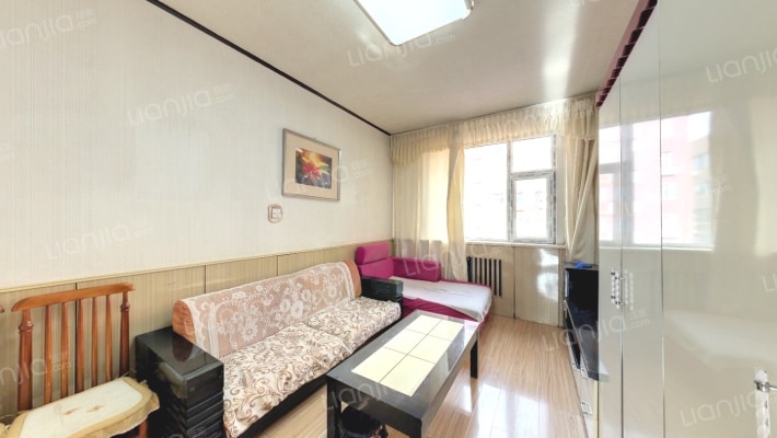 三墙路卫生厅宿舍二手房实景图