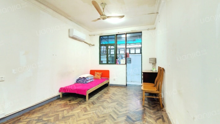 安化路181号二手房实景图