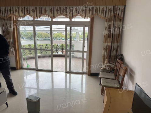 整租·秀禾小区 3室1厅 东南/南