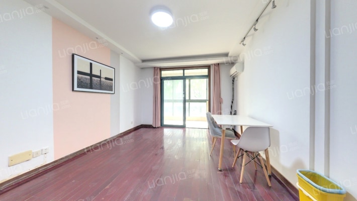 方圆公寓二手房实景图