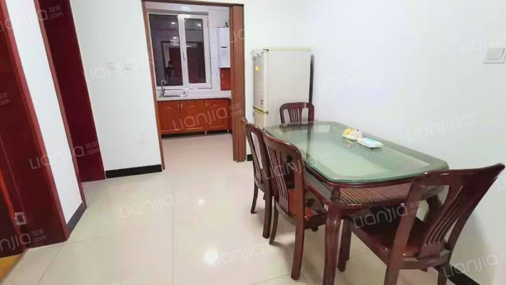 华阳西路卓悦城，双公园美㡯，品质生活-门厅