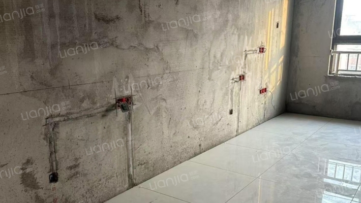 东城雅苑二手房实景图