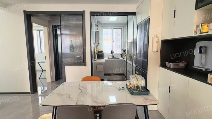 明悦华府二手房实景图