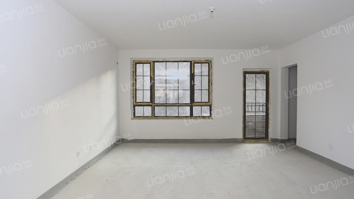 御山公馆二手房实景图