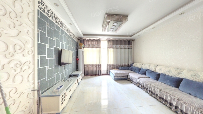 群星莱骊三期二手房实景图