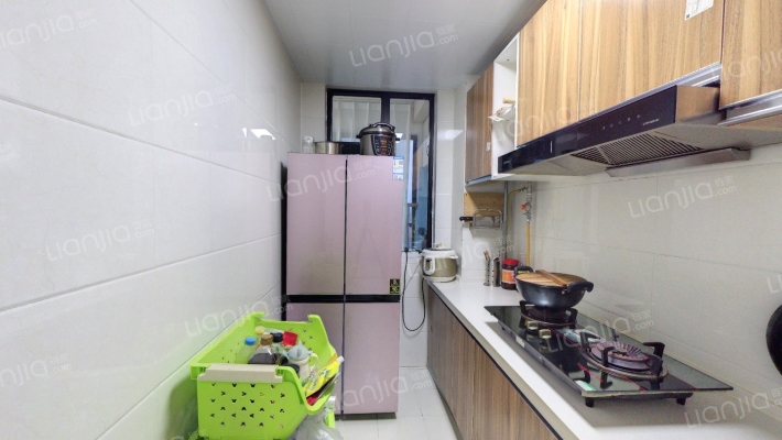 紫东苑精装拎包入住采光户型好交通方便-厨房