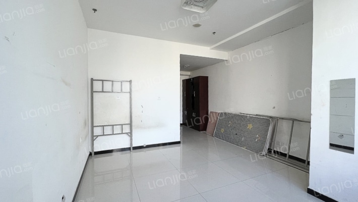 上海城1居室楼房42平米简单装修出售-卧室