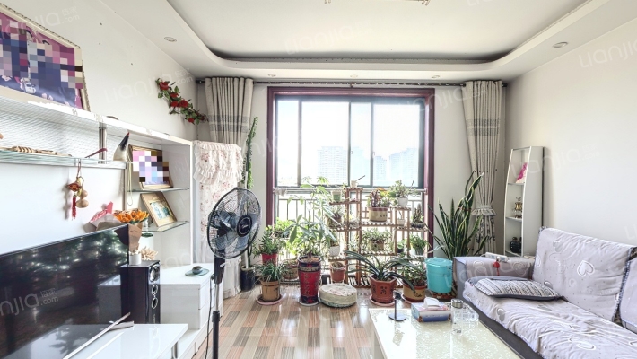 天鹅湖西区二手房实景图