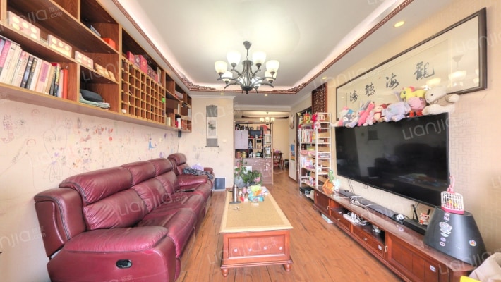 中铁逸都兰庭北区二手房实景图