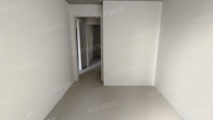 房子是南北通透的，通风效果好，中间楼层，-卧室A