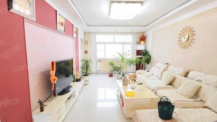 东升龙华园B区二手房实景图