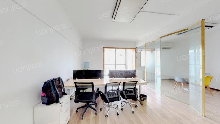 金泰财富中心二手房实景图