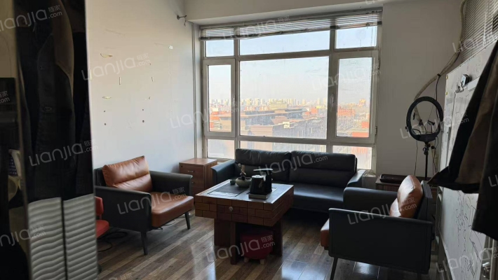 天鑫大厦二手房实景图