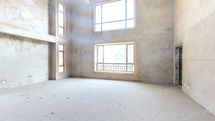 思兰雅苑C区二手房实景图