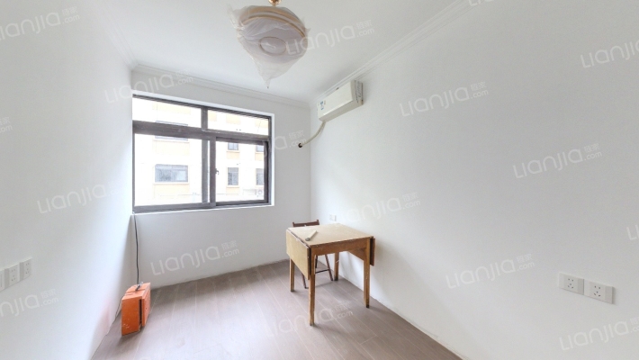 吴泾新村二手房实景图