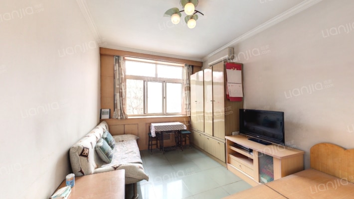 三角地二手房实景图