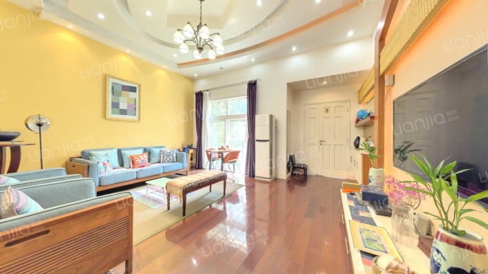 君临天下(别墅)二手房实景图