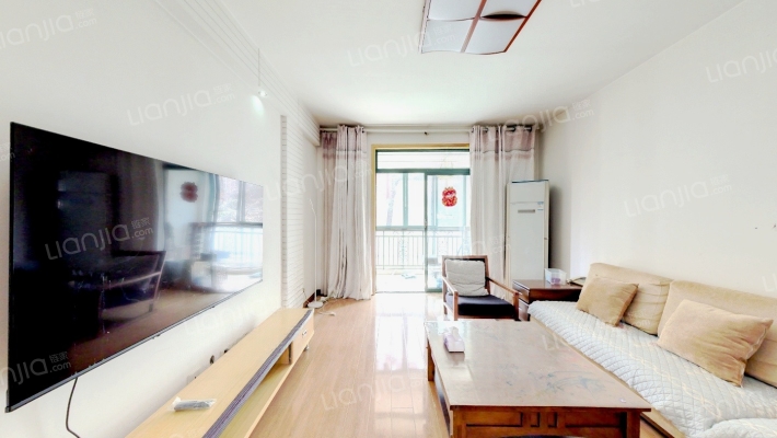 龙飞明珠花园南区二手房实景图