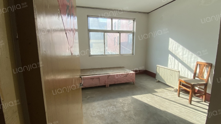 利民街二手房实景图