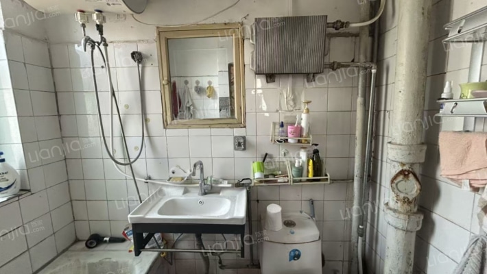 双塔中学小区 2室1厅 南 北-卫生间