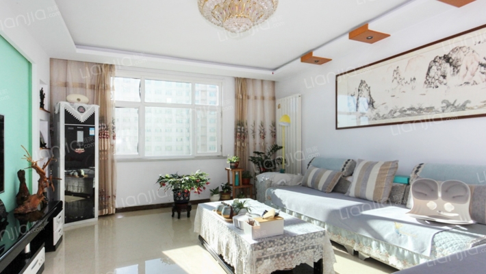 新城名座二手房实景图