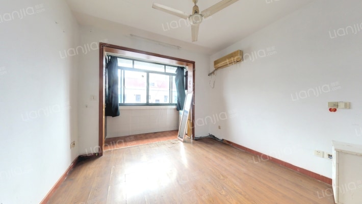 浦建小区二手房实景图