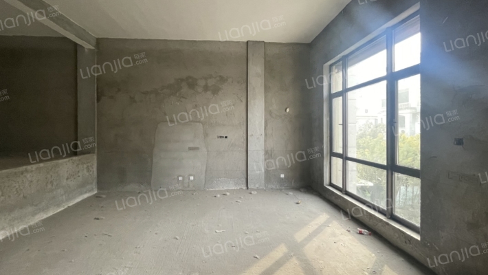 白鹭湖庄园丰球檀香园一期二手房实景图