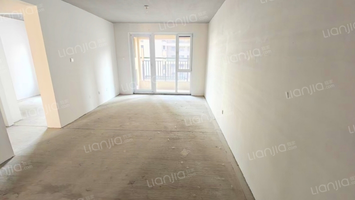 大社区 南北通透 好楼层 采光视野好 北京公交直达小区-客厅