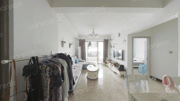 海岸国际假日花园二手房实景图