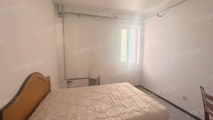 永安小区 4室2厅 南 北-卧室B