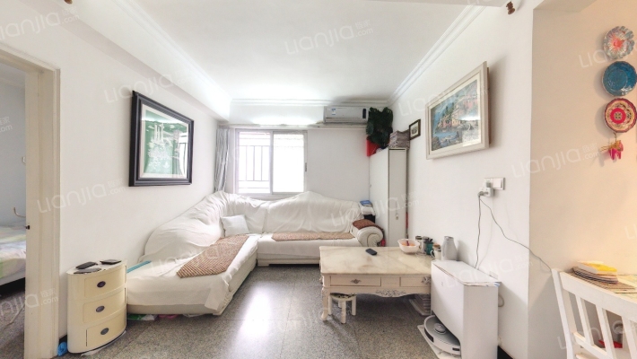 广信华景大厦二手房实景图