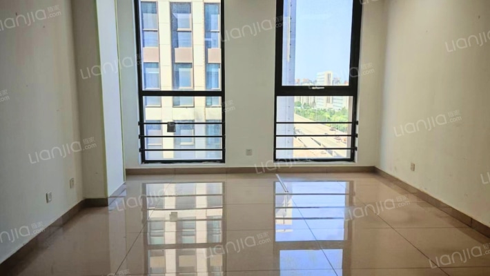 中房元泰广场二手房实景图