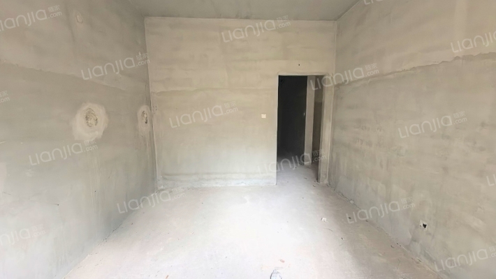 御景园一层带下樾三居室 房本满二-卧室B