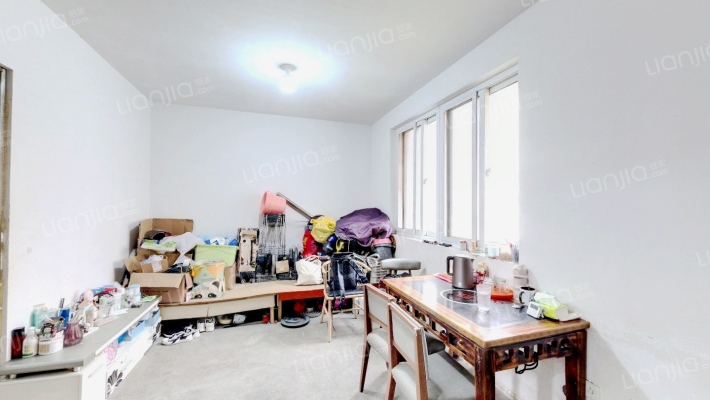 新荣家园二手房实景图