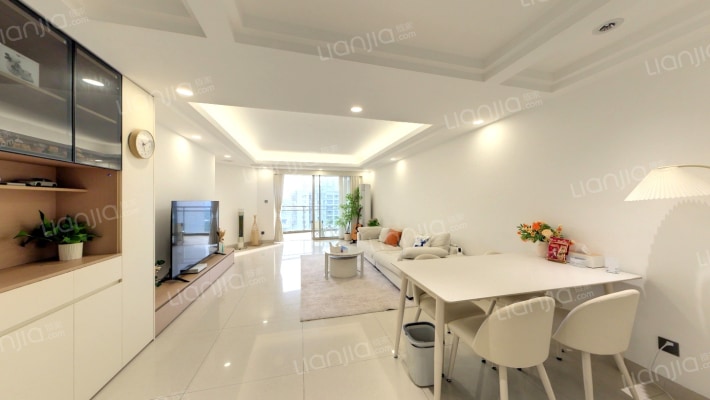 利雅湾二手房实景图