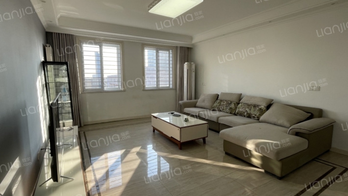 华泰豪庭二手房实景图