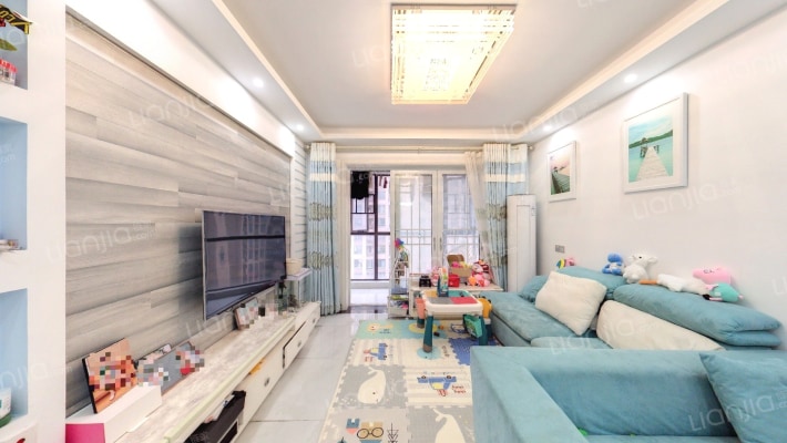 世茂外滩里二手房实景图