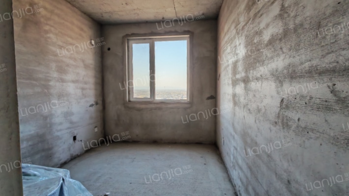 温莎假日二期高层公寓 3室1厅 南 北-卧室A