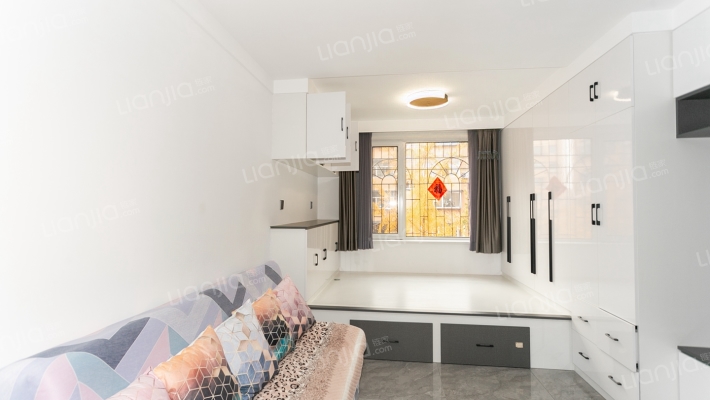 于家小区二手房实景图